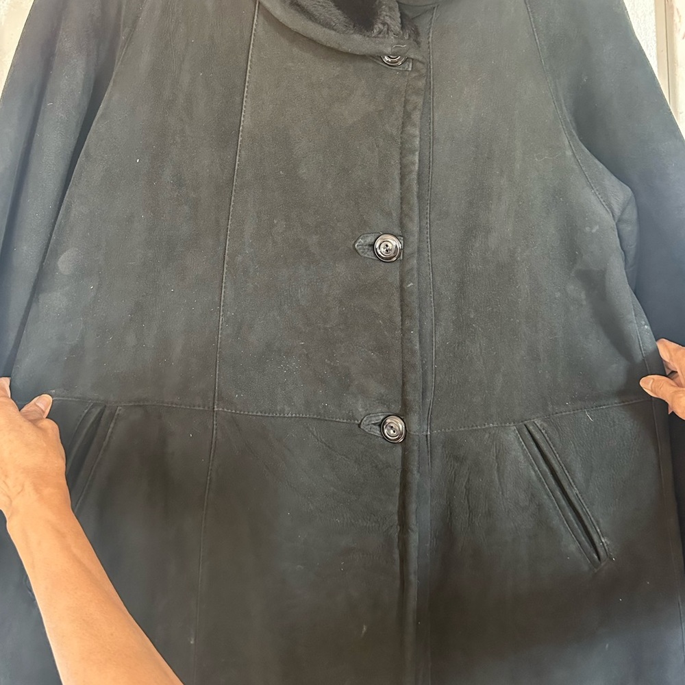 Genuine Suede and Shearling Coat - Picture 5 of 8